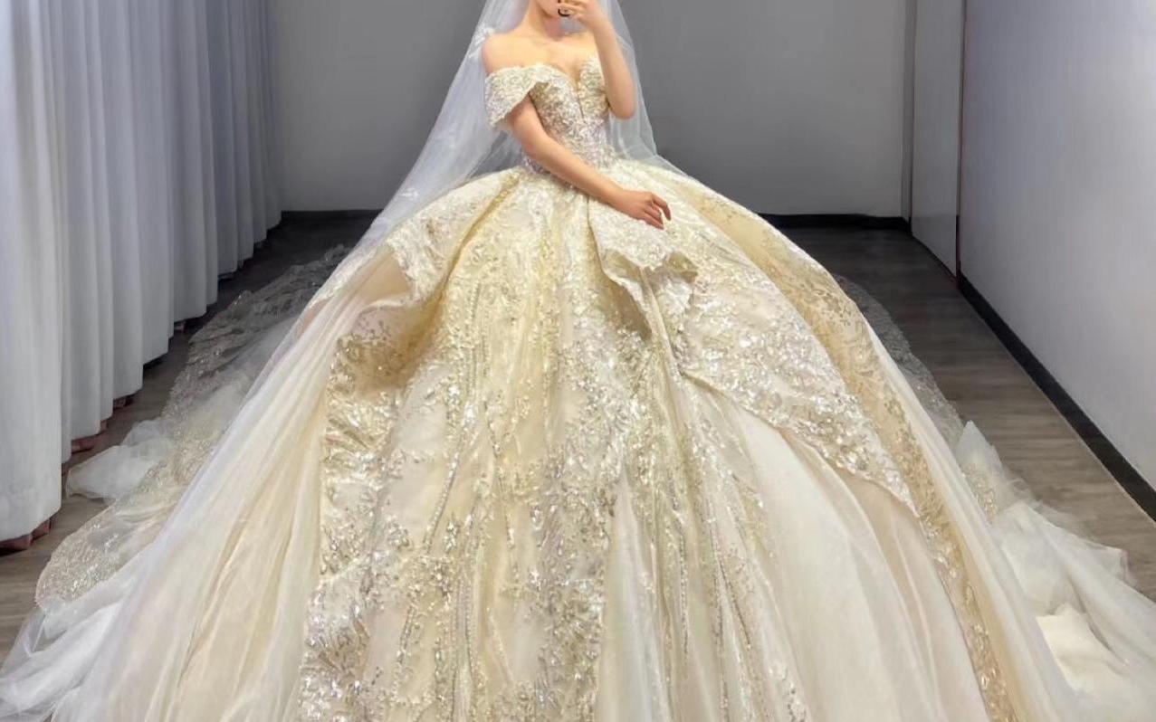 DORA    鎏金年华