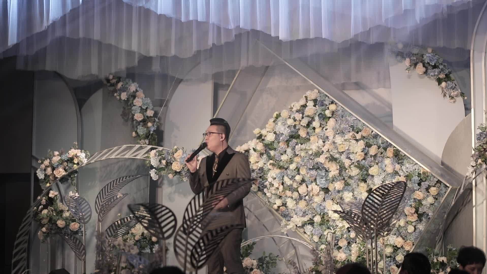 你爱上的总是他为你花心思的样子