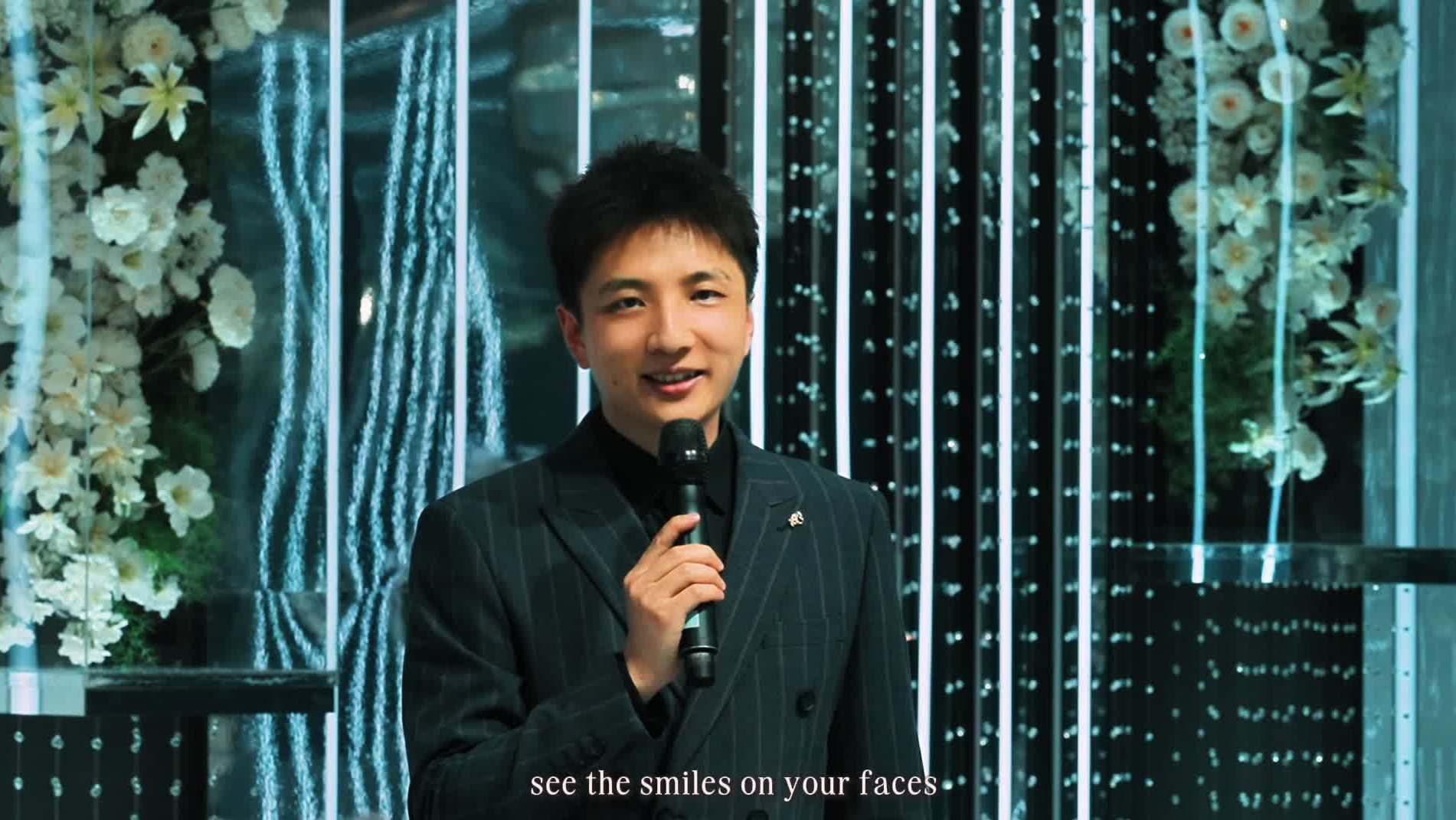 乾坤英文主持现场