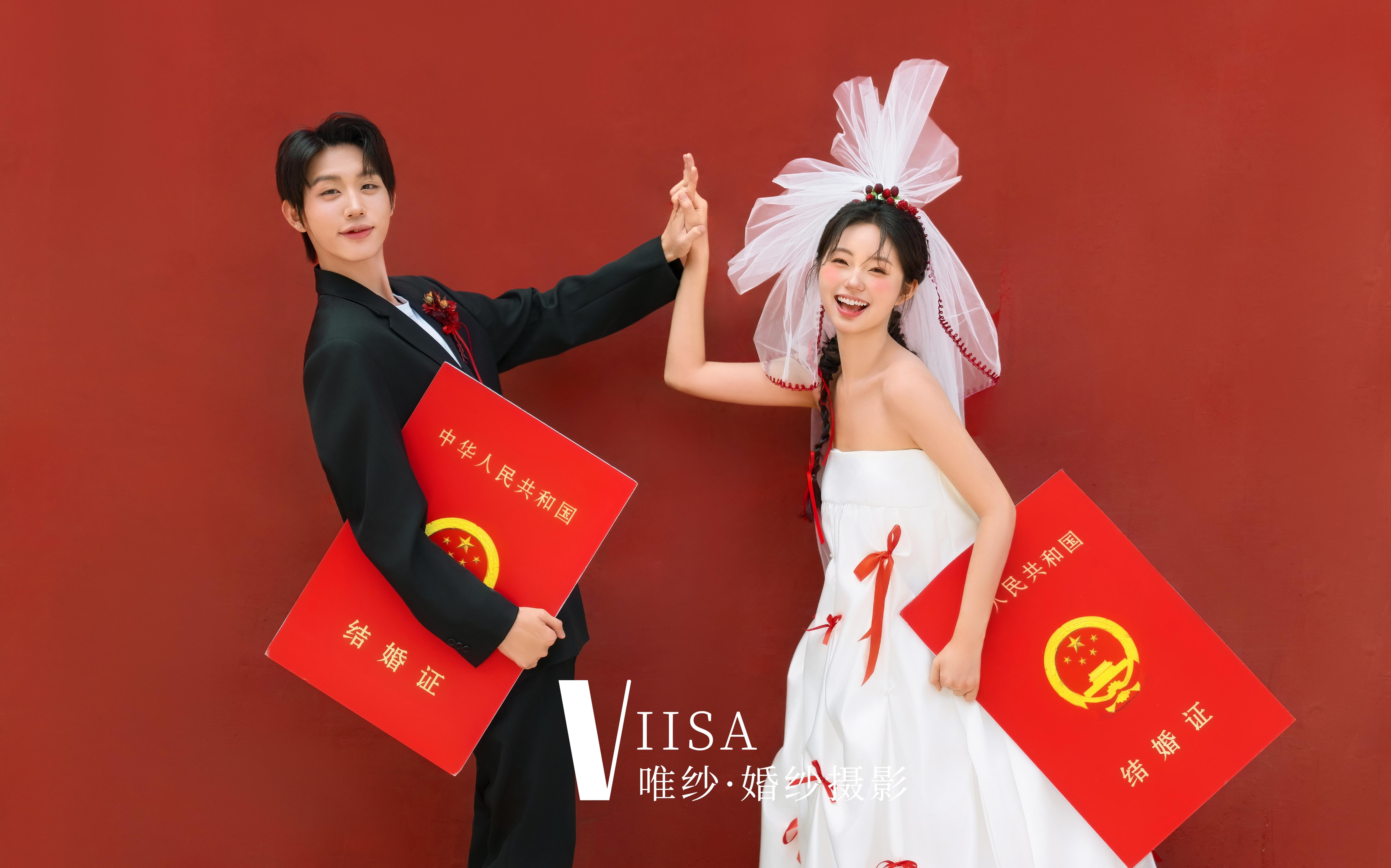 这才是国潮喜嫁婚纱照的正确打开方式啊💕