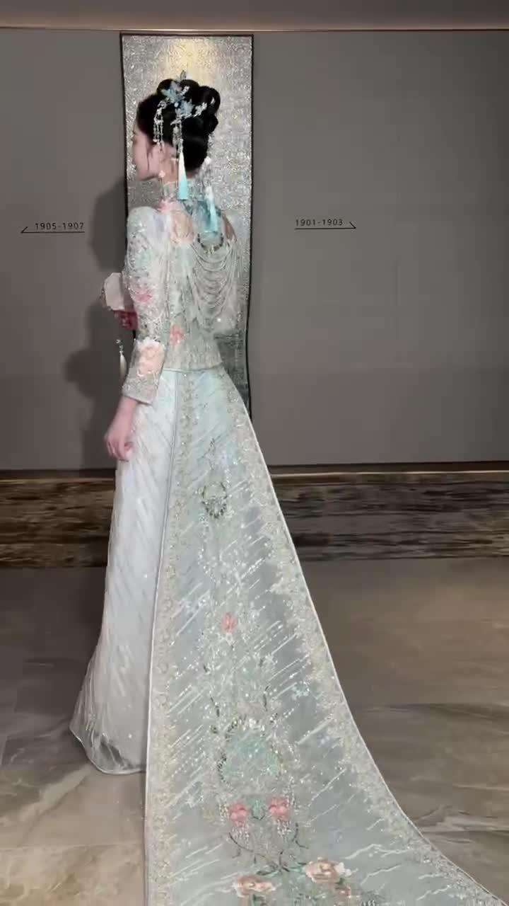 新中式新娘嫁衣