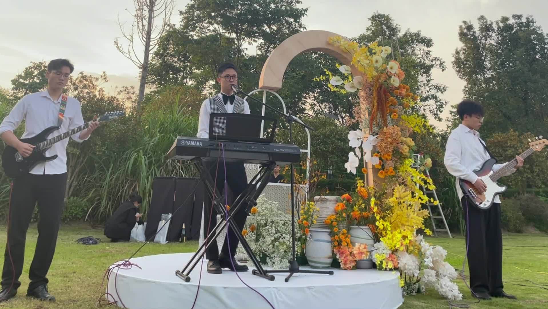 主持人邓旭·乐队才艺视频