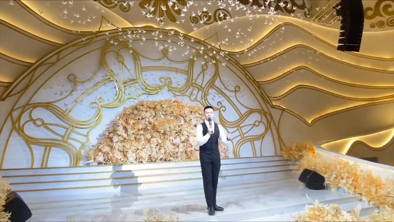 室内仪式结尾现场