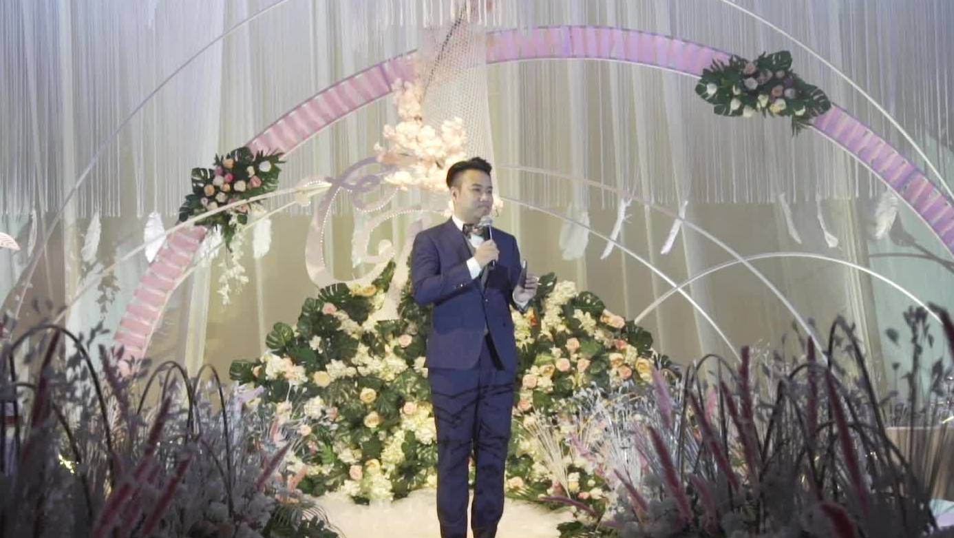 讲述式西式婚礼