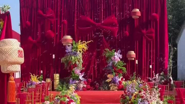 「紅綢花宴 · 新中式喜慶婚禮」