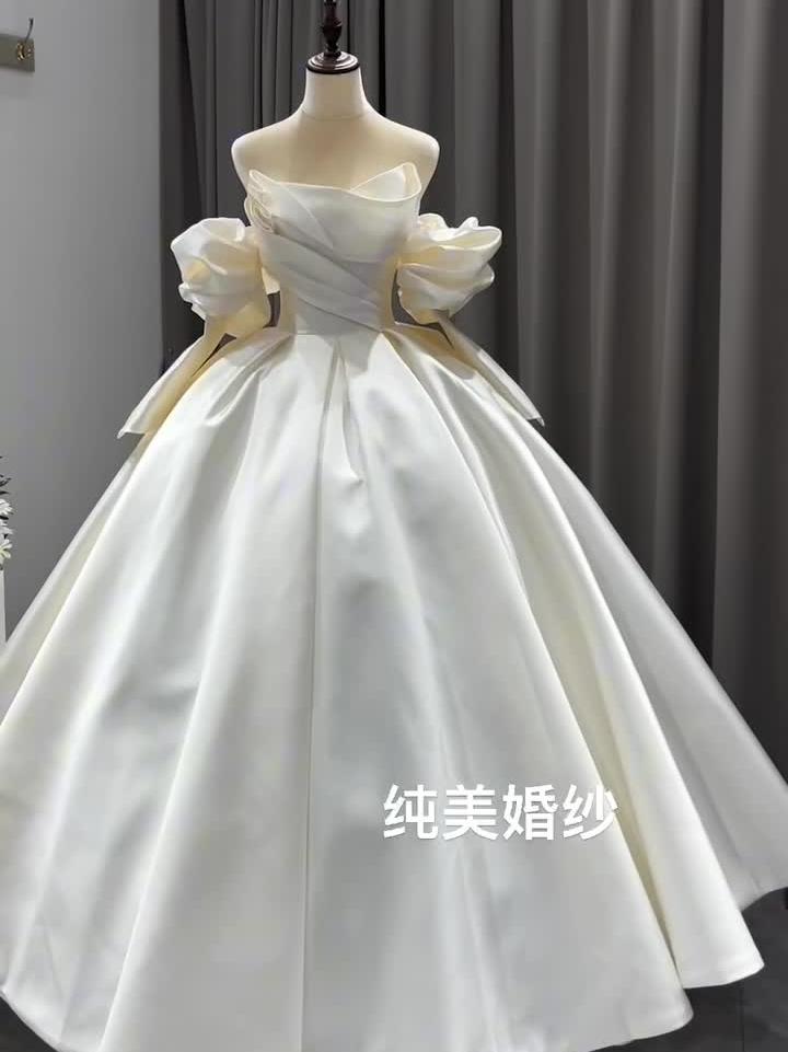 缎面婚纱